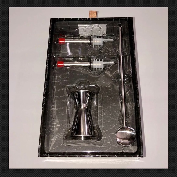 BARTENDING COCKTAIL KIT - Picture 5 of 6